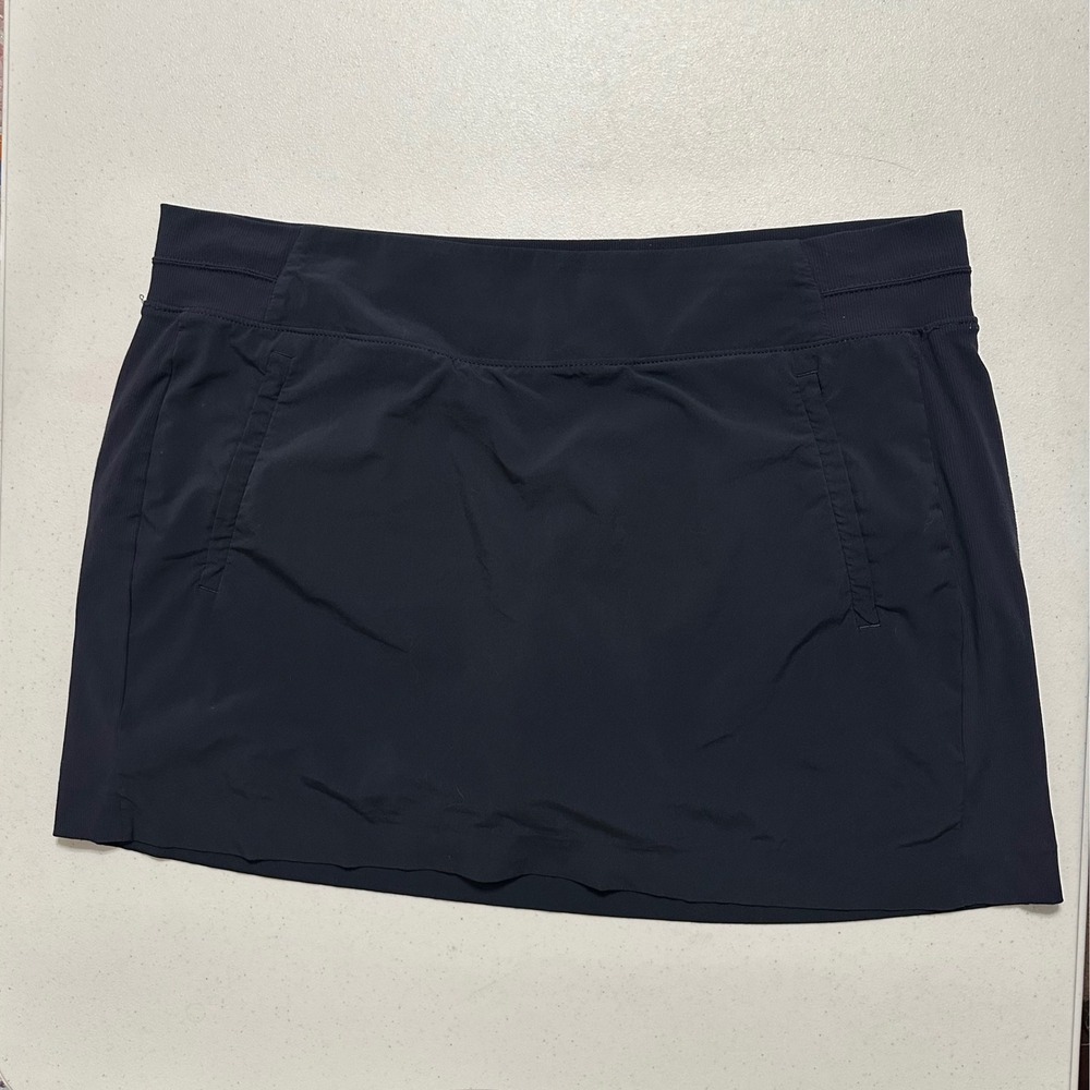 Athleta Soho Skort Athletic Skirt Performance Activewear Black Minimalist Sz 20